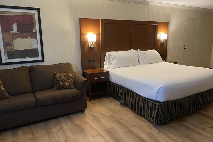 Room 8 of 59